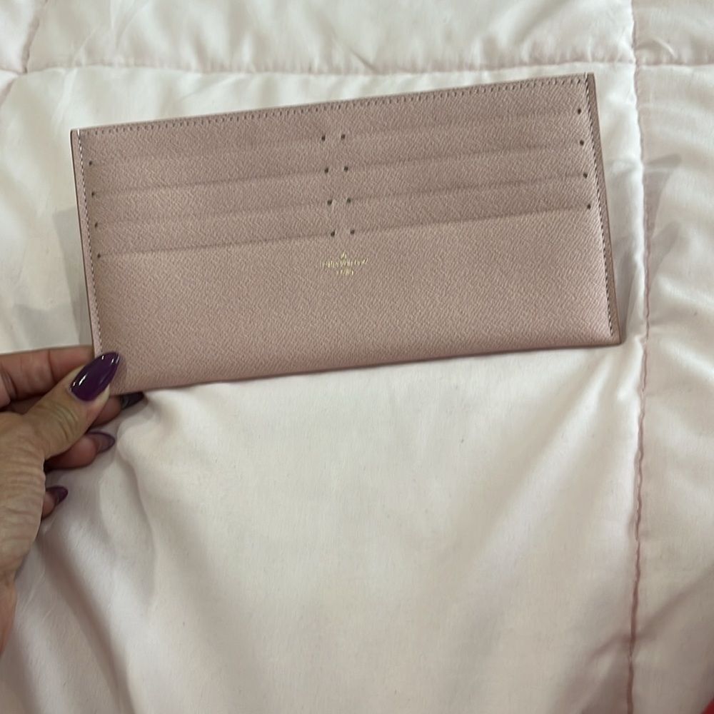 Louis Vuitton card insert